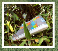 Grey Checkered Youth Cordones