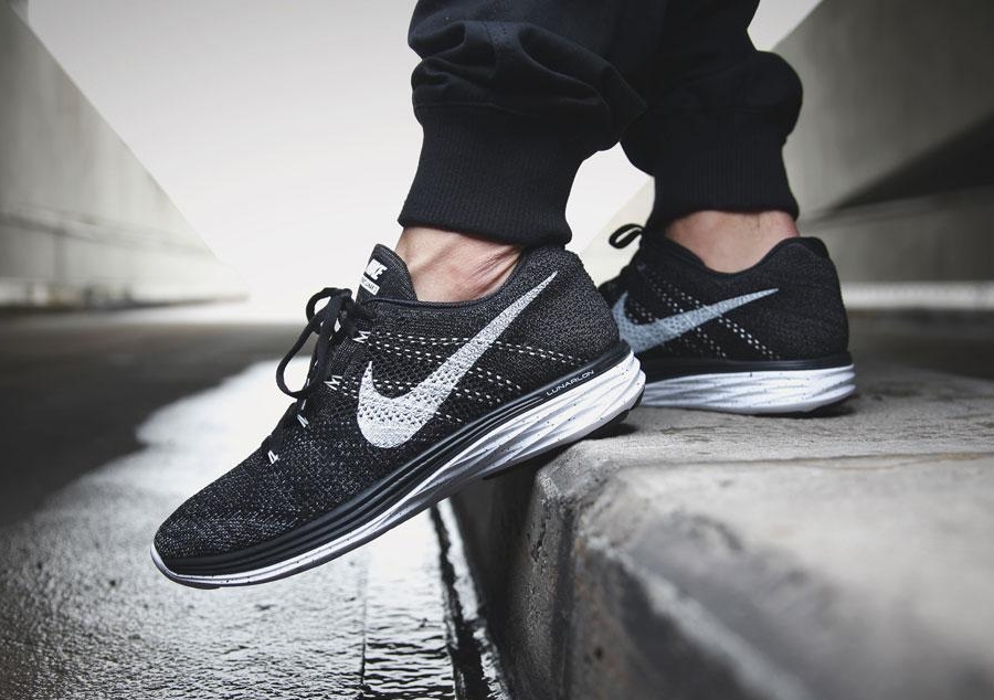 air max 2015 flyknit oreo