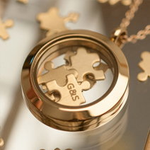 I love you to pieces jigsaw necklace