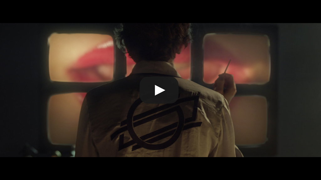 Oliver gets trippy with the 'Electrify' video featuring Scott Mellis.