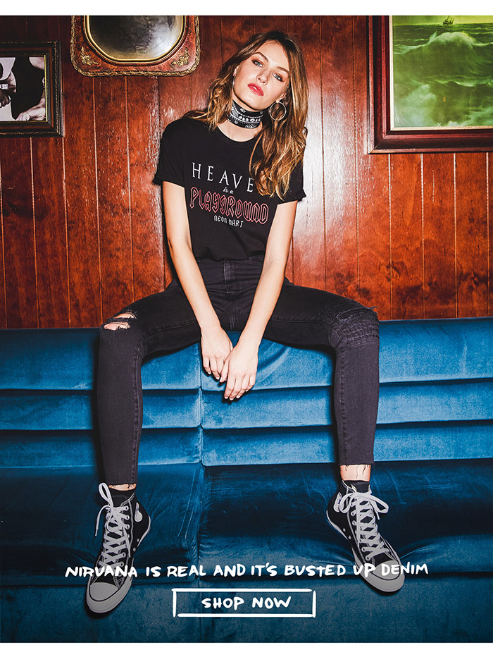 lee mid licks black gloss