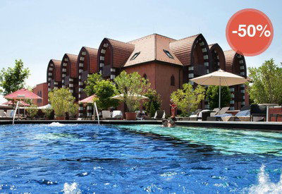 Foglalja le 3 nap/2 mesés éj 2 fő részére KÜLTÉRI BEACH PARTTAL ÉS BÁRRAL, színes szolgáltatásokkal EGZOTIKUS HENCSERGŐHÁZAKKAL az 1001 éjszaka hangulatvilágát idéző Mesés Shiraz Hotel****superior -ban Egerszalókon csomagot 50% kedvezmennyel