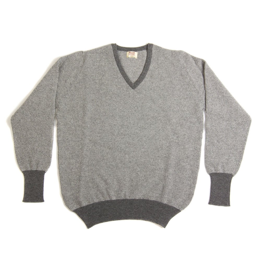 William Lockie Derby Grey Geelong Birdseye V-Neck Pullover