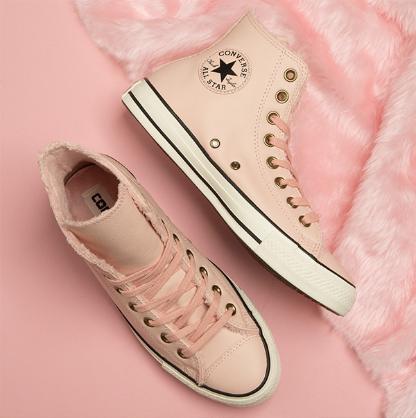 Pink fur lined outlet converse