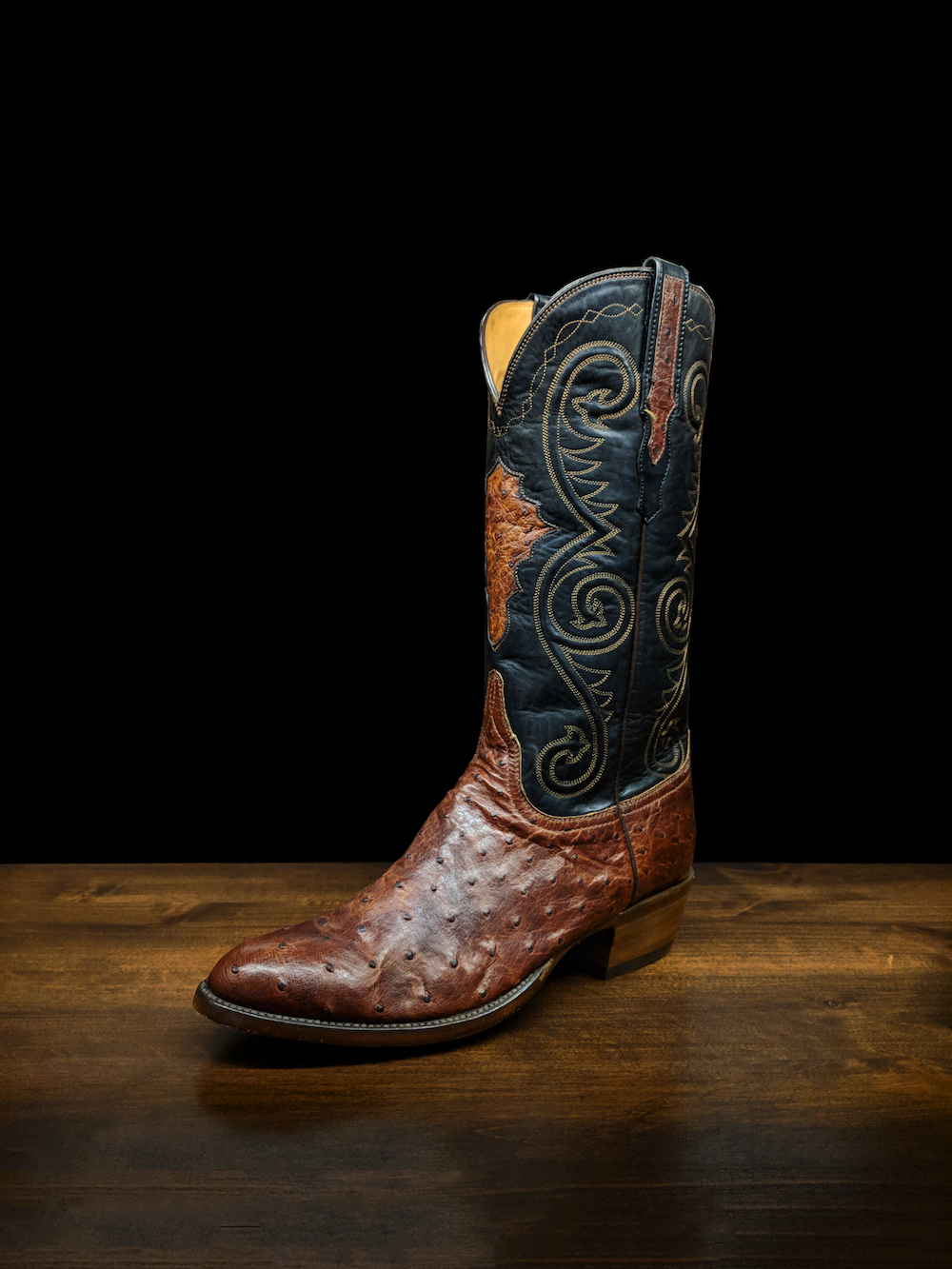 Lucchese randall store