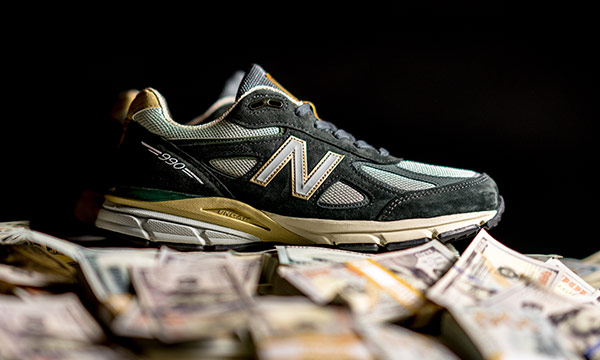 new balance 990v4 benjamin bread