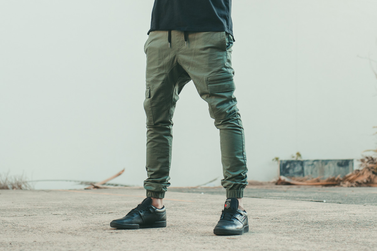 zanerobe cargo joggers