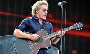 Roger Daltrey Performs 