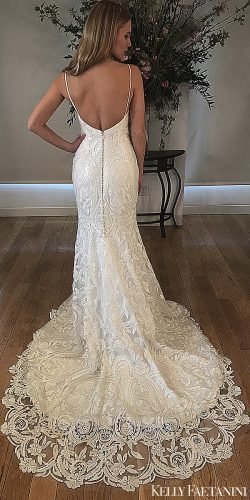 Low Back Wedding Dress, High Neck Bridal Dress With Sleeves, Long Sleeve  Open Back Bridal Dress, Ethically Made Gown the Cleo Dress 