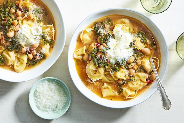 Creamy Tortelloni Minestrone with Beans and Kale