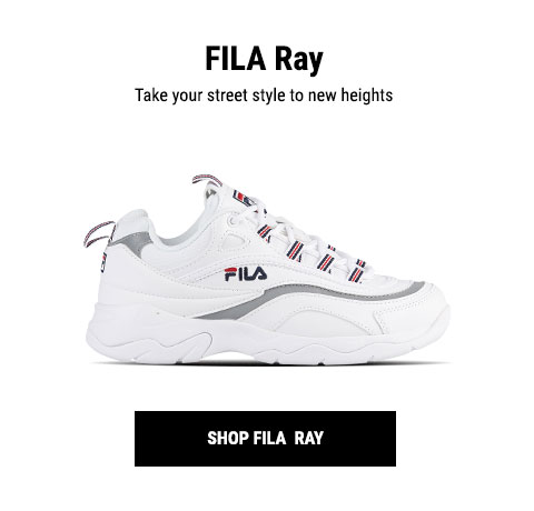 nike flyknit epic react triple black