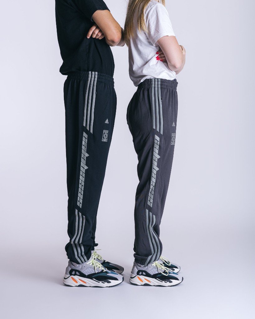 dome Cyberplads hyppigt Rezet Store: Release Alert! Kanye West's adidas YEEZY Calabasas Track  Pants. | Milled