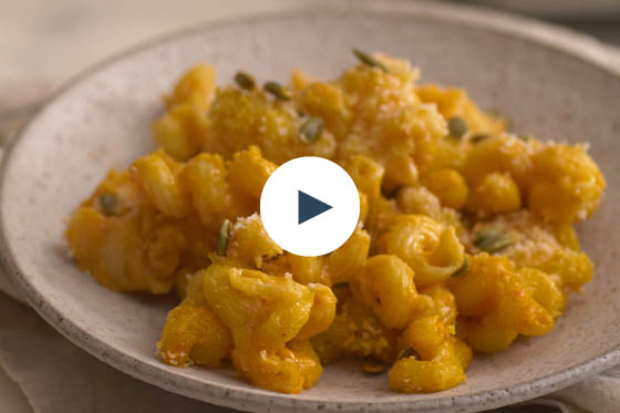 Sheet-Pan Pumpkin Mac and Cheese