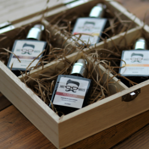 4 Oils in a Wooden Box