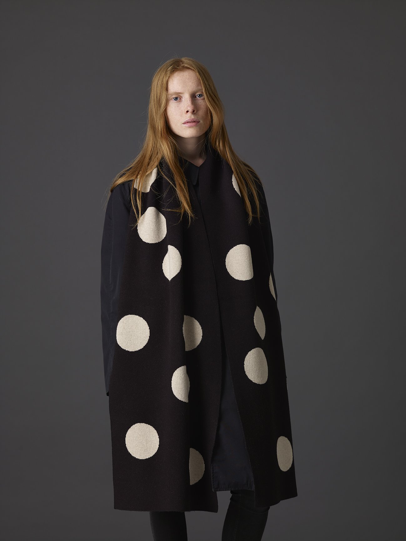 Jo Gordon: Huge Oversized Spot Scarf 🐑 Wear It Like A Blanket