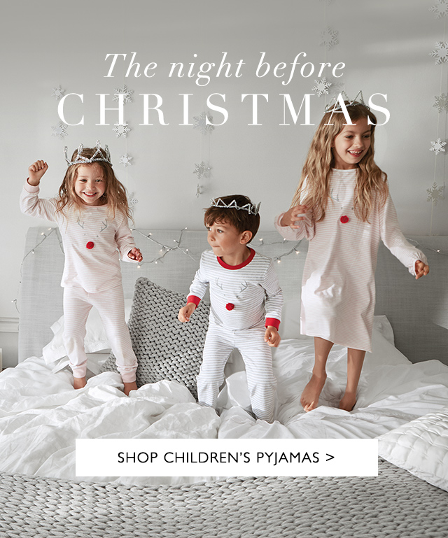 White company christmas online pyjamas