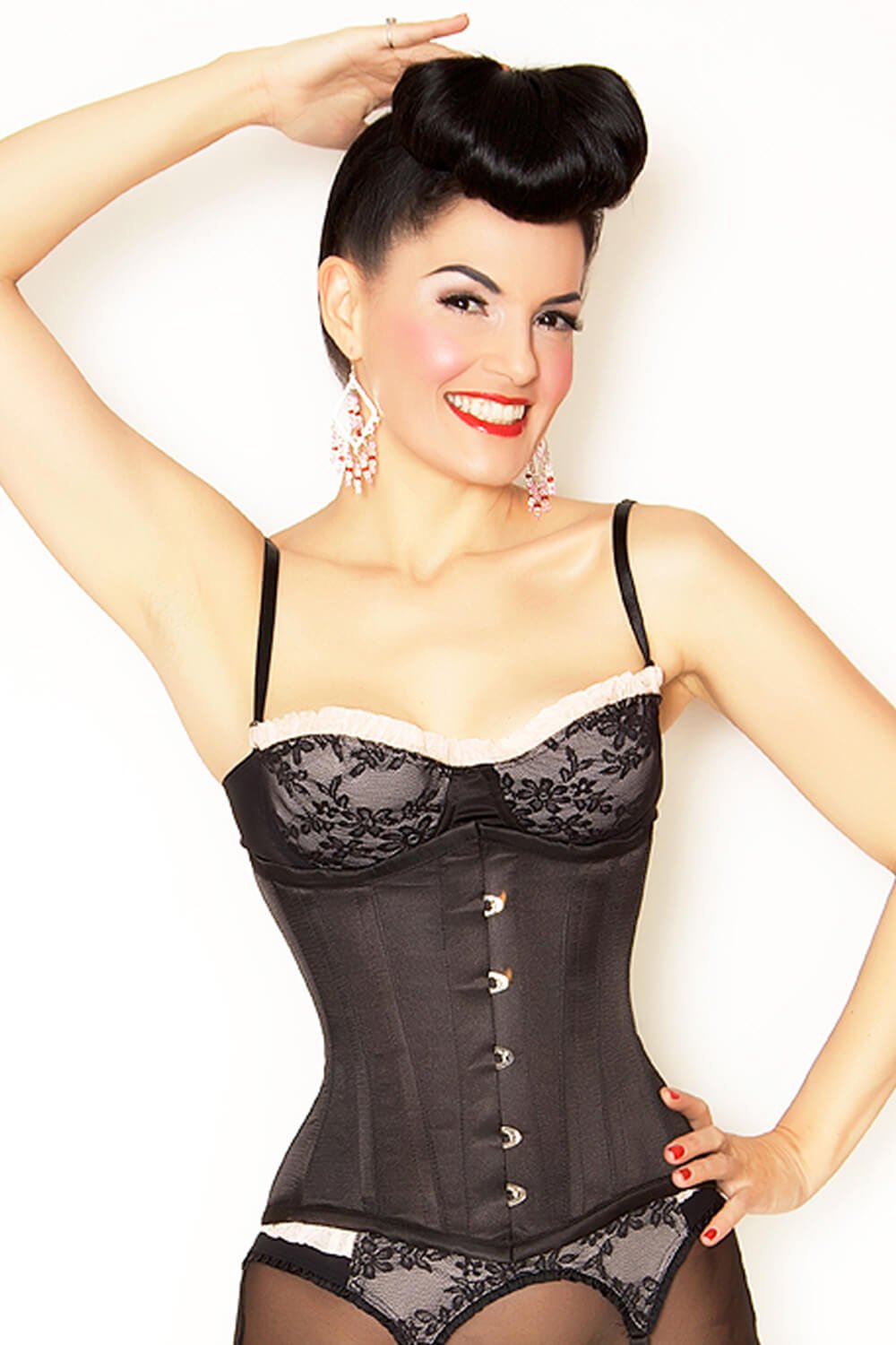 VG LONDON LTD: Waist Training in Bespoke Corset, Made just for your body !