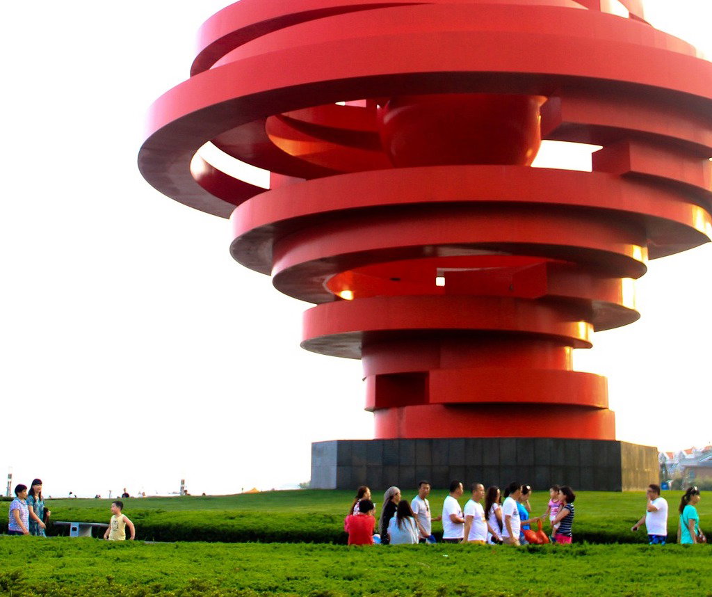 The May Wind sculpture 