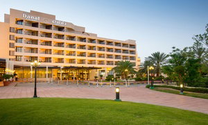 Al Ain: 5* Stay for Two