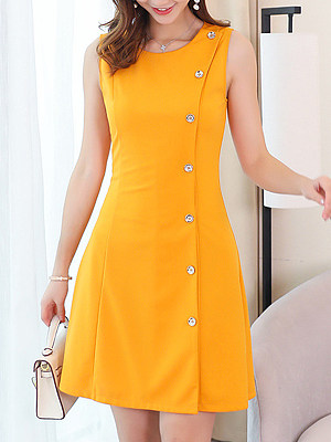 round neck slit pocket plain shift dress