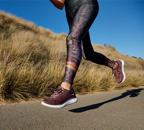 hoka hupana flow mens