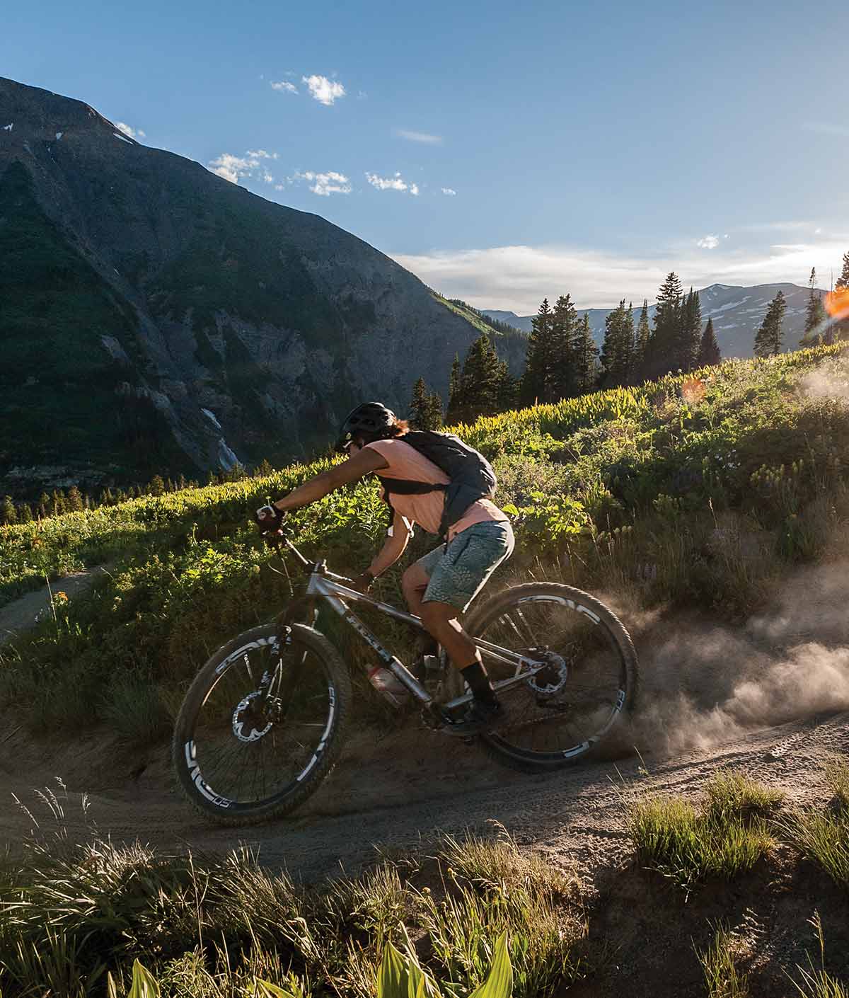 patagonia cap cool trail bike henley