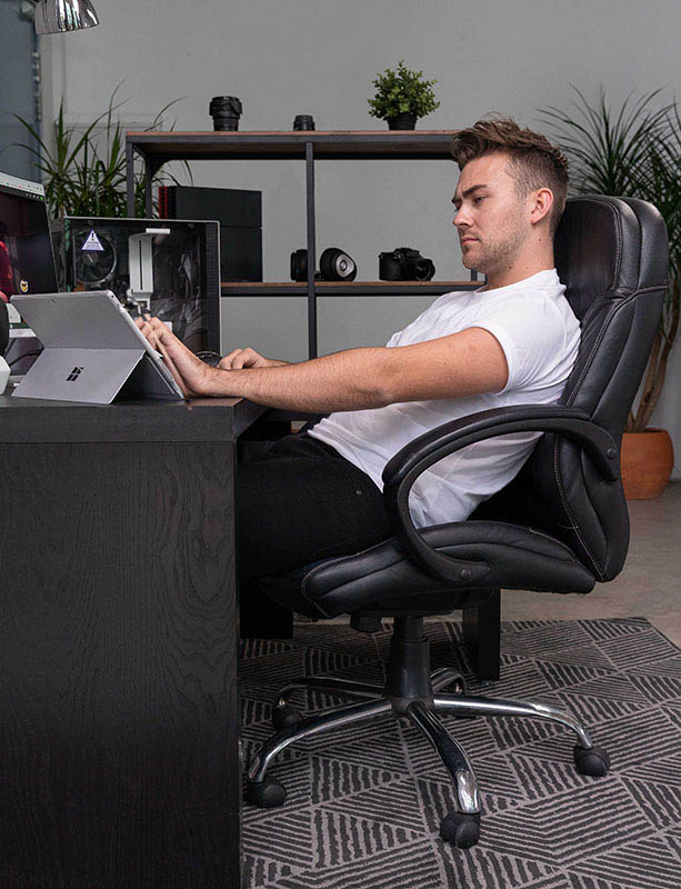 secretlab chair