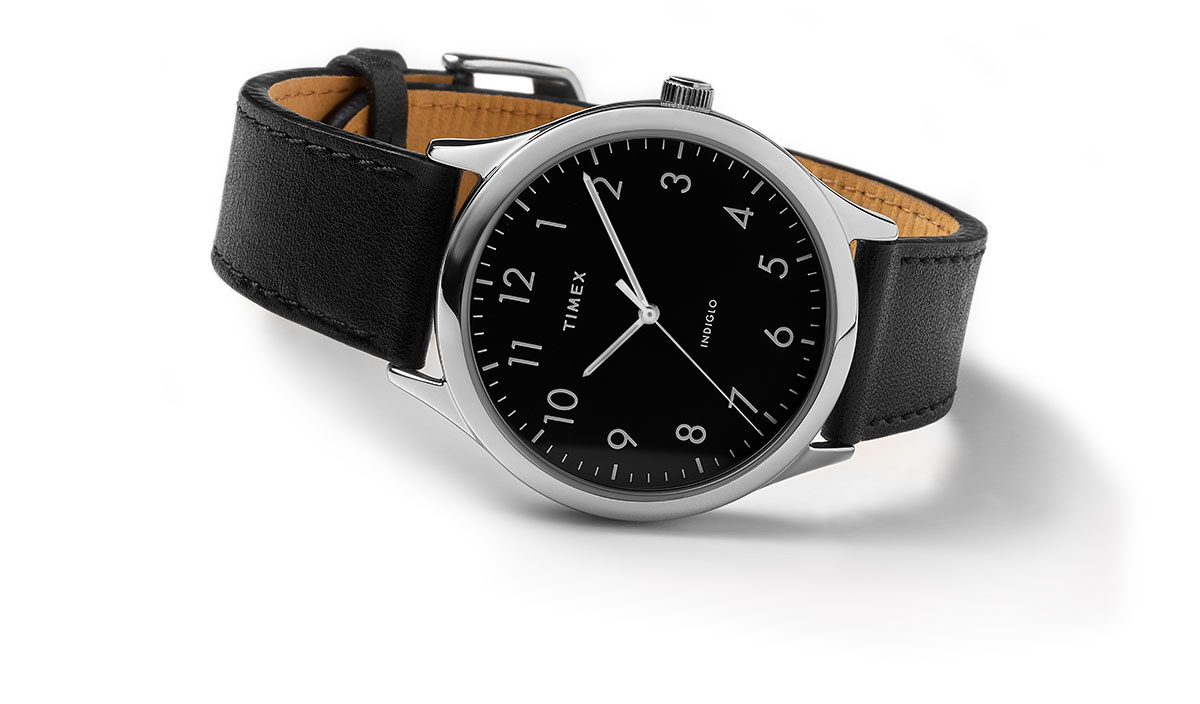 modern easy reader 32mm leather strap watch