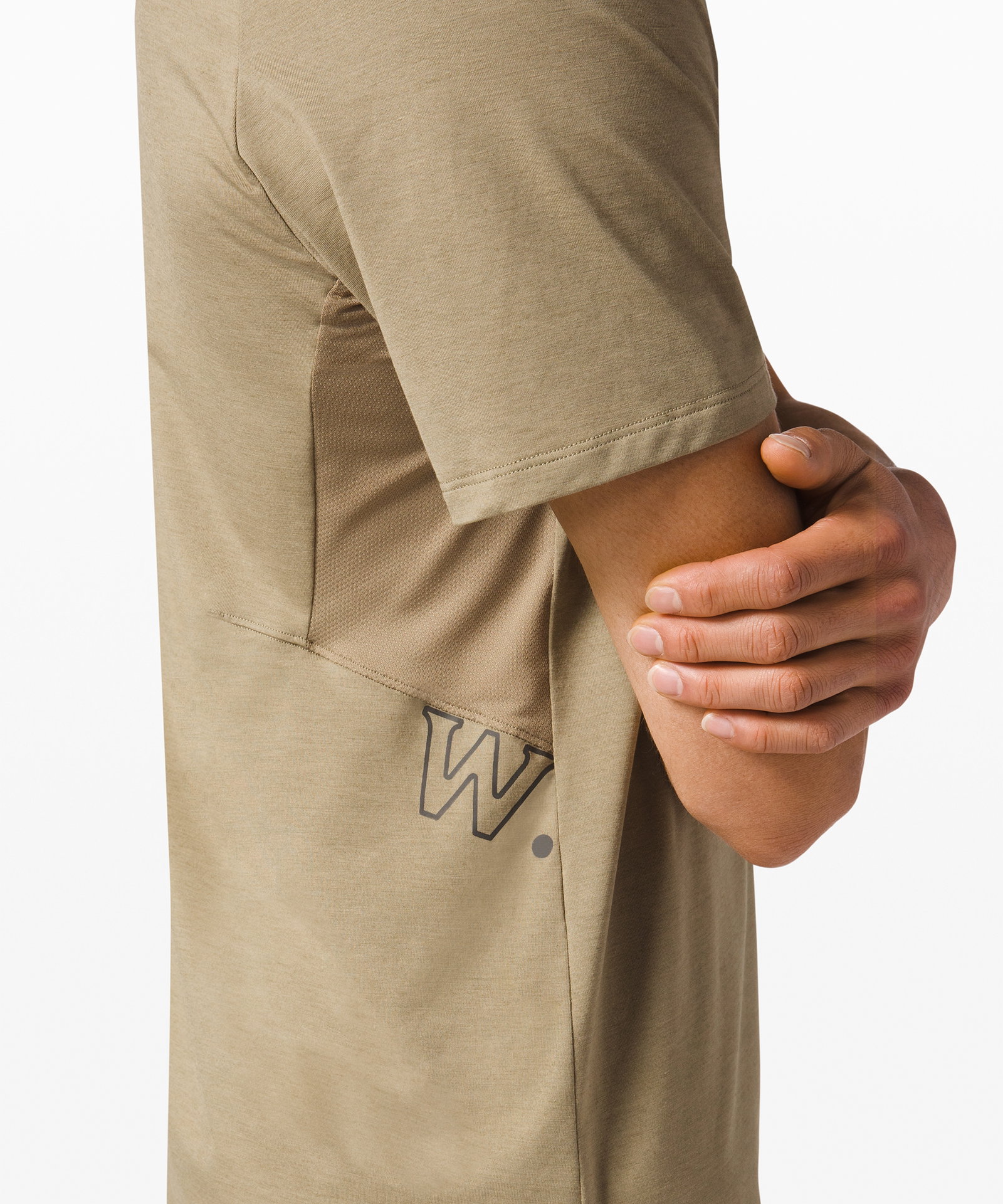 lululemon AU: lululemon x Wilderness 