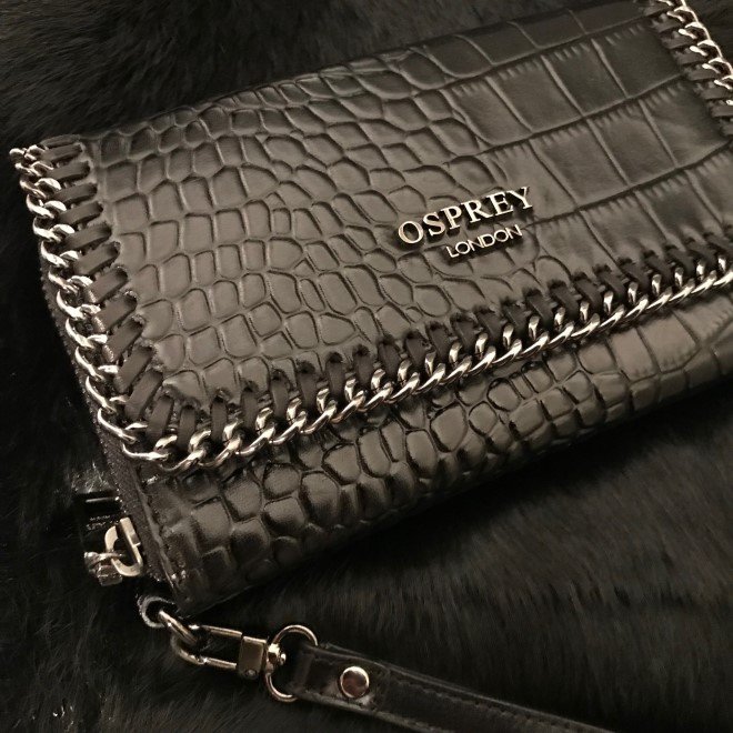 The Carina Shrug Italian Leather Handbag in black | OSPREY LONDON