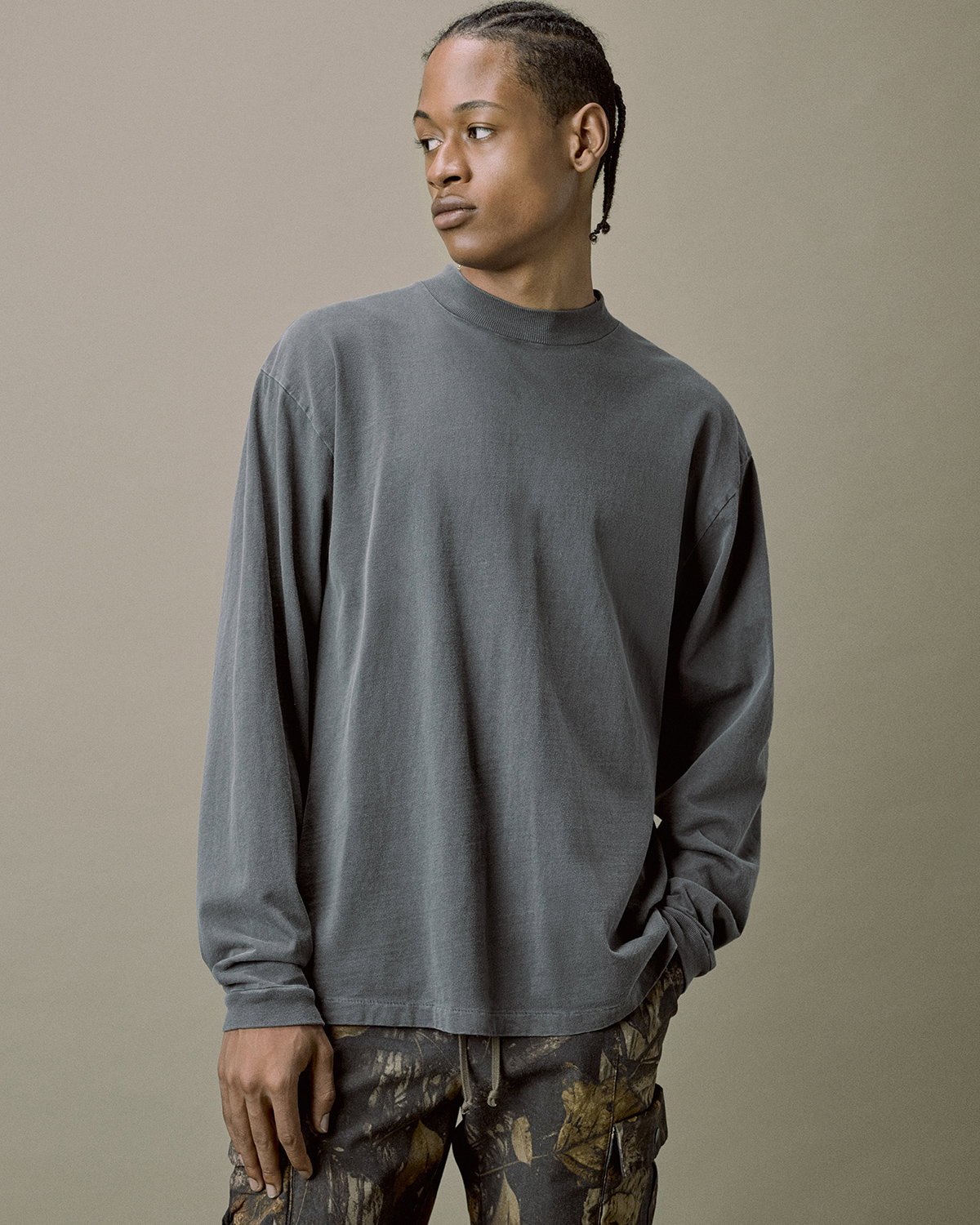 Panorama Cargo Pants, 900 LS Mock Tee 