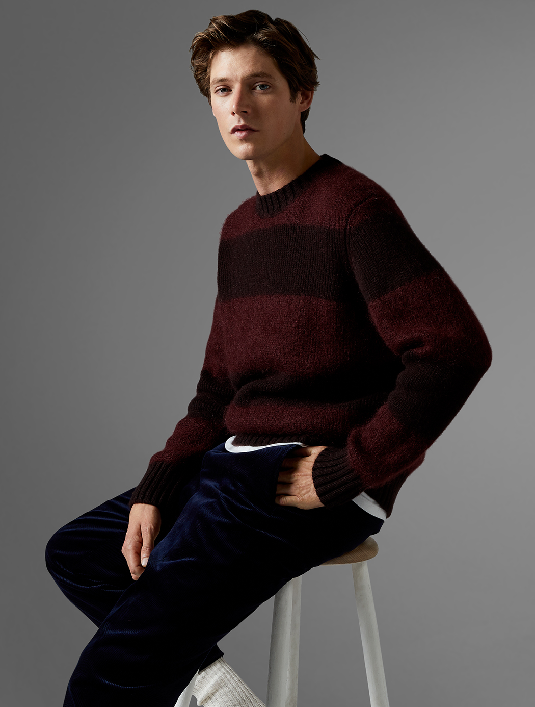 thomas pink jumper