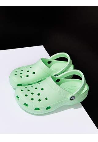 mint camo crocs