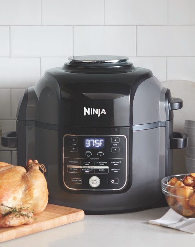 Bed Bath & Beyond We ️these pressure cookers and air fryers (and YOU