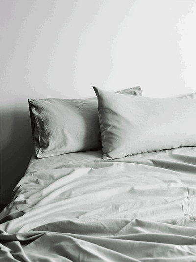 Dreamy Sheets + Textured Waffle Throws 