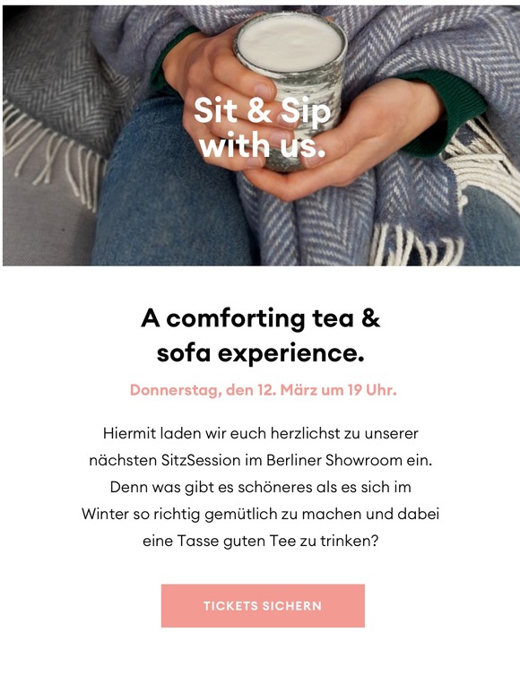 SitzSession im Berliner Showroom – A comforting tea & sofa experience.