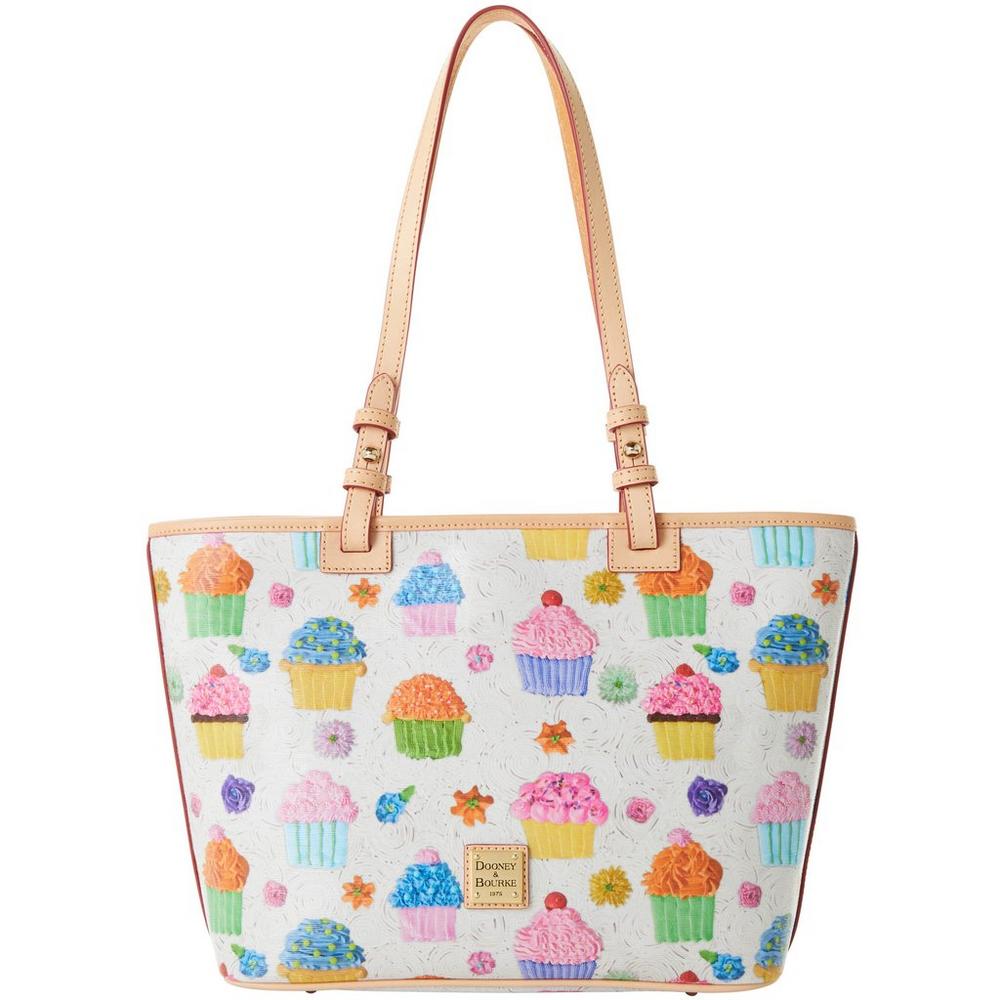 dooney and bourke cupcake wristlet