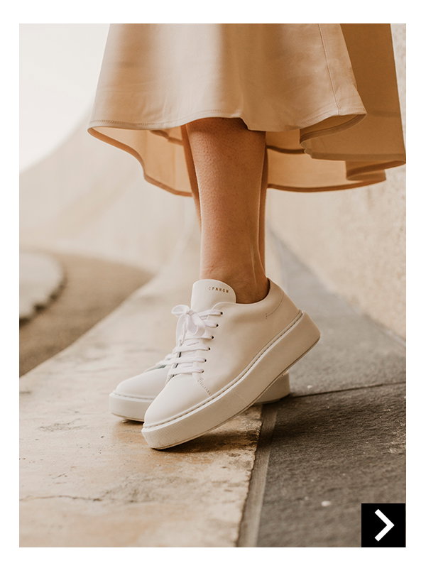 White NOTRE-V Low sneakers 2000\\04 | Omoda