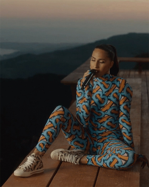 burberry summer monogram