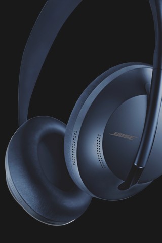 david jones bose 700
