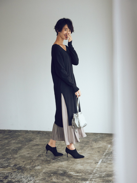 Plst オンラインストア 再入荷 大草直子さんが選んだ秋一番の旬アイテム ニットセットキャミワンピ フェイクレザープリーツスカート Milled