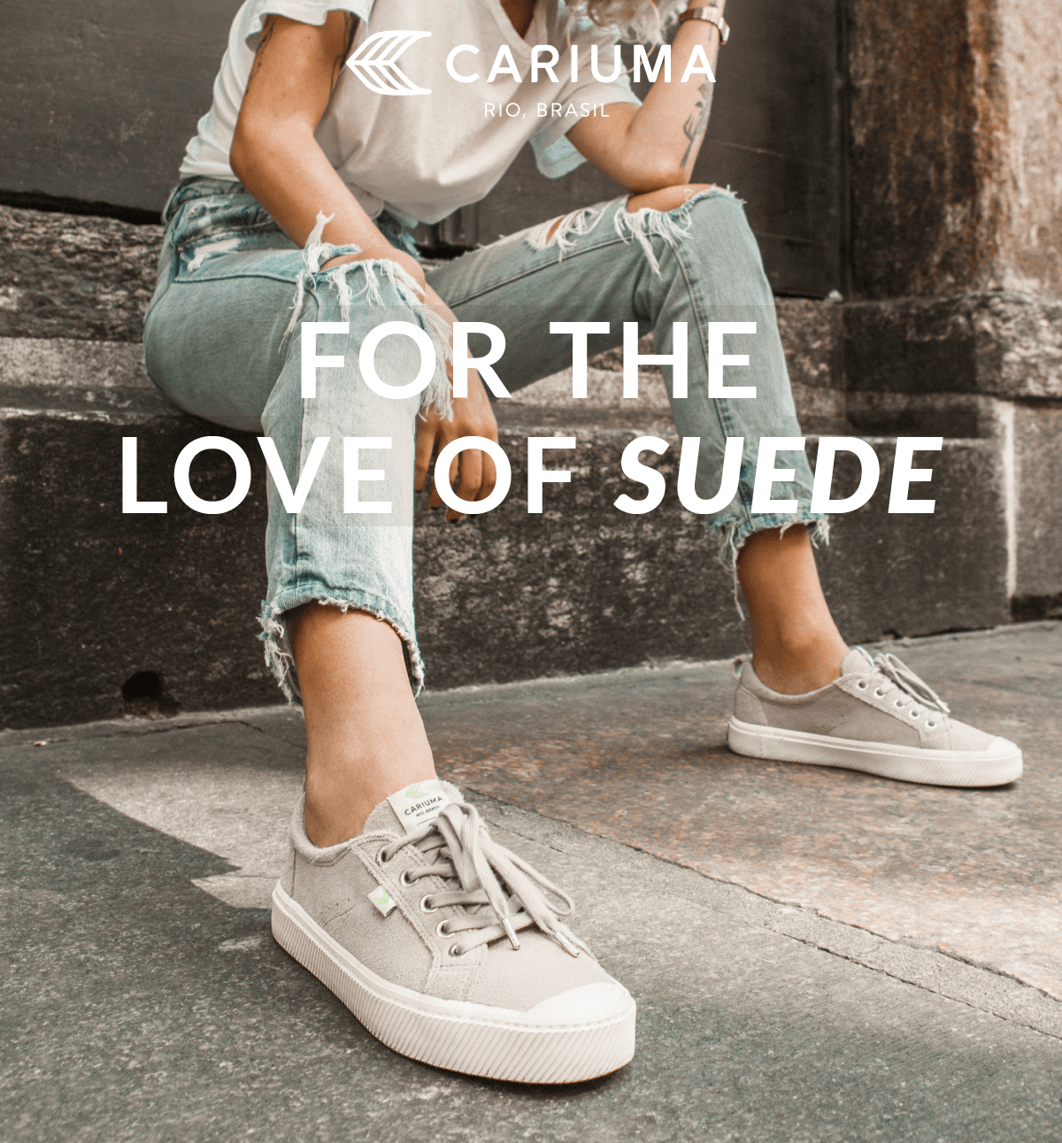 cariuma suede