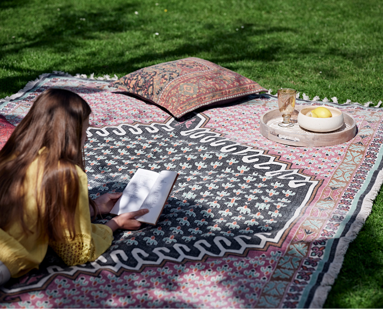 poppy rug french connection