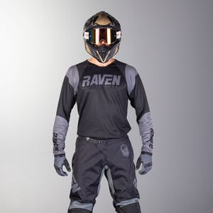 raven ipsum carbon