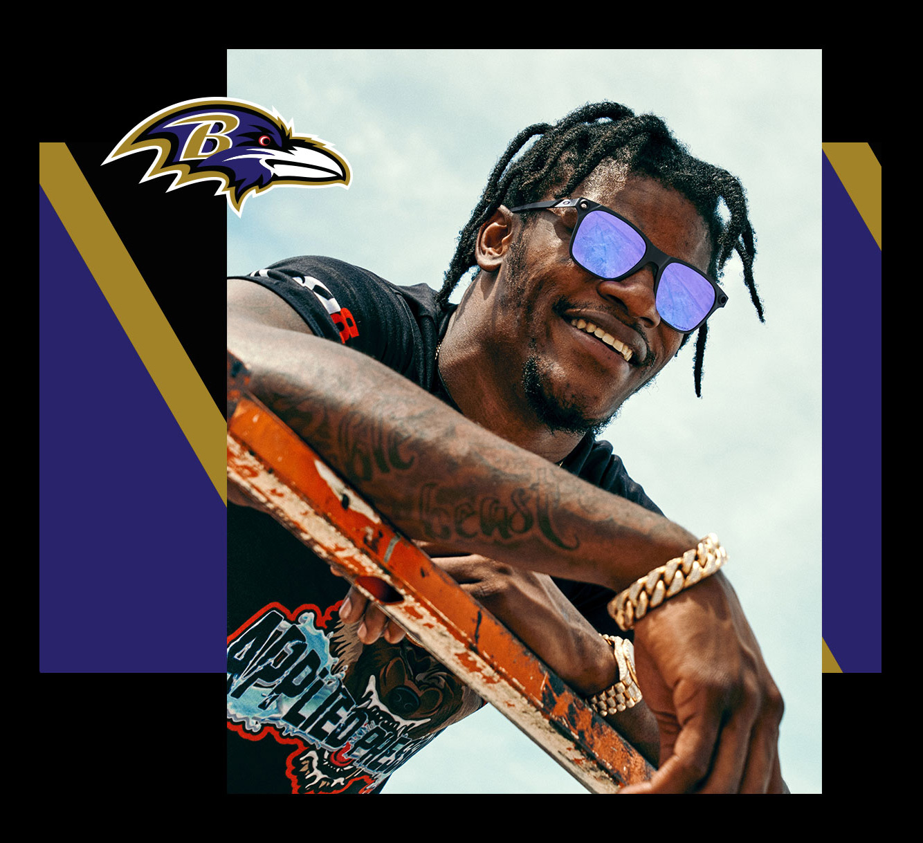 lamar jackson oakley glasses