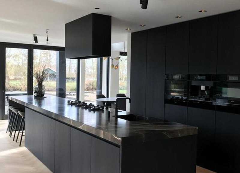 Homedeco.nl: Zwarte keukens, verlichting & meer interieurnieuws! |