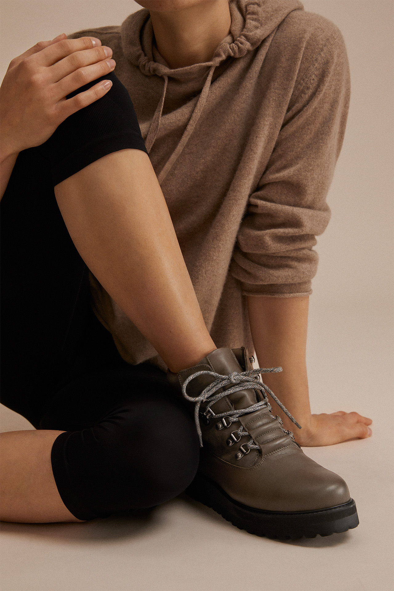 filippa k hiker boot mud