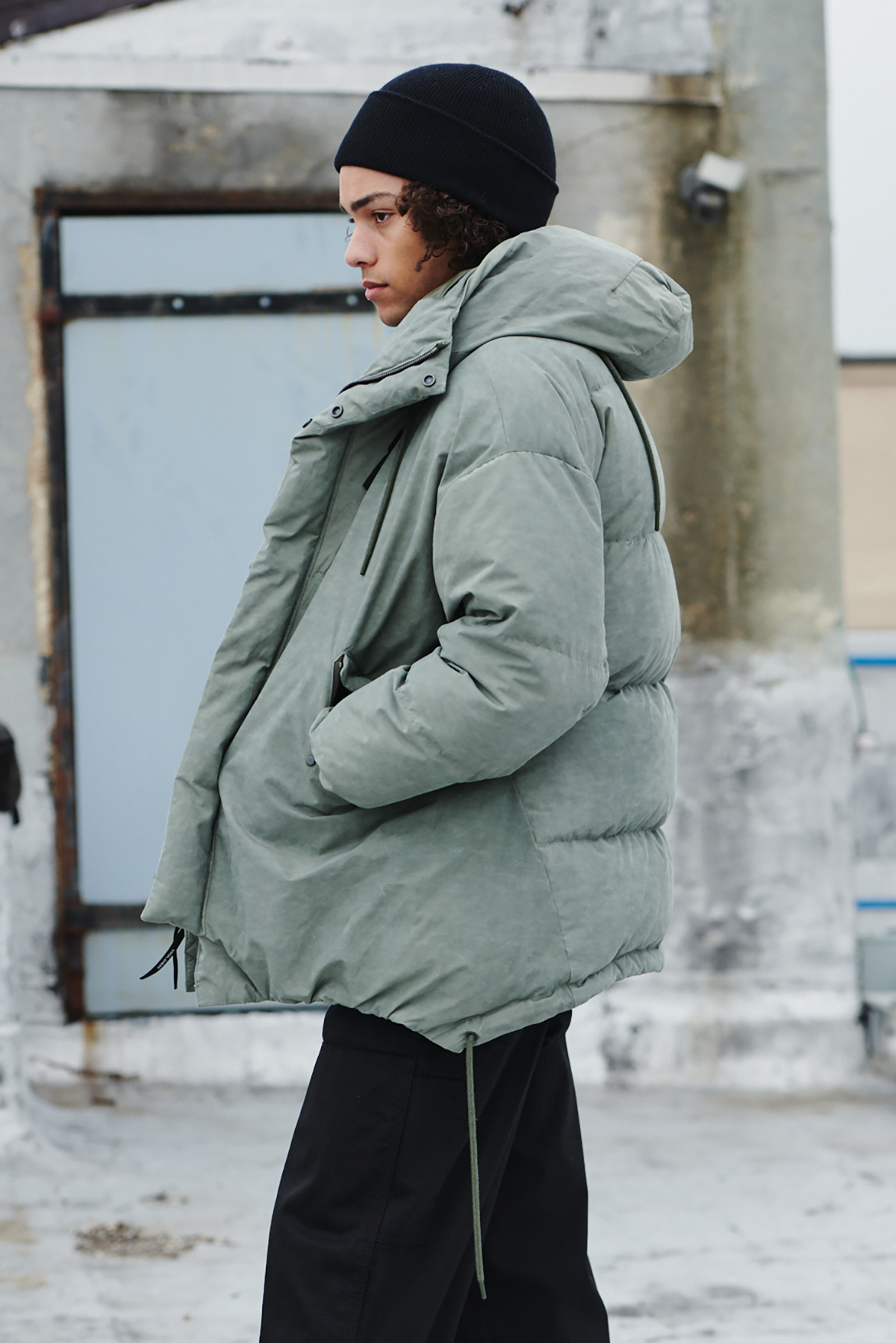 holden side zip puffer jacket