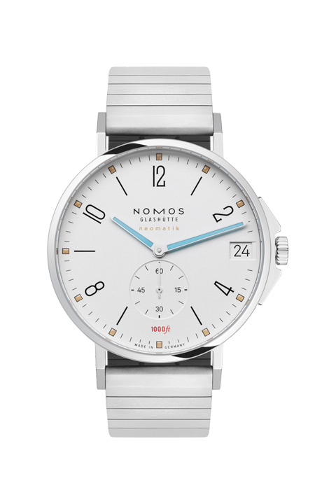 tourneau nomos