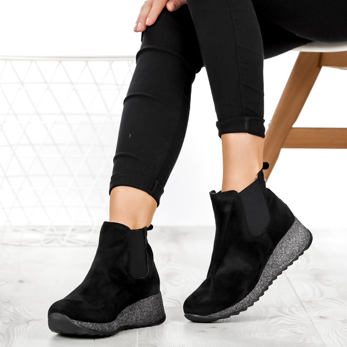 Sneakersy Filippo DBT1501/20 BK czarne brokat